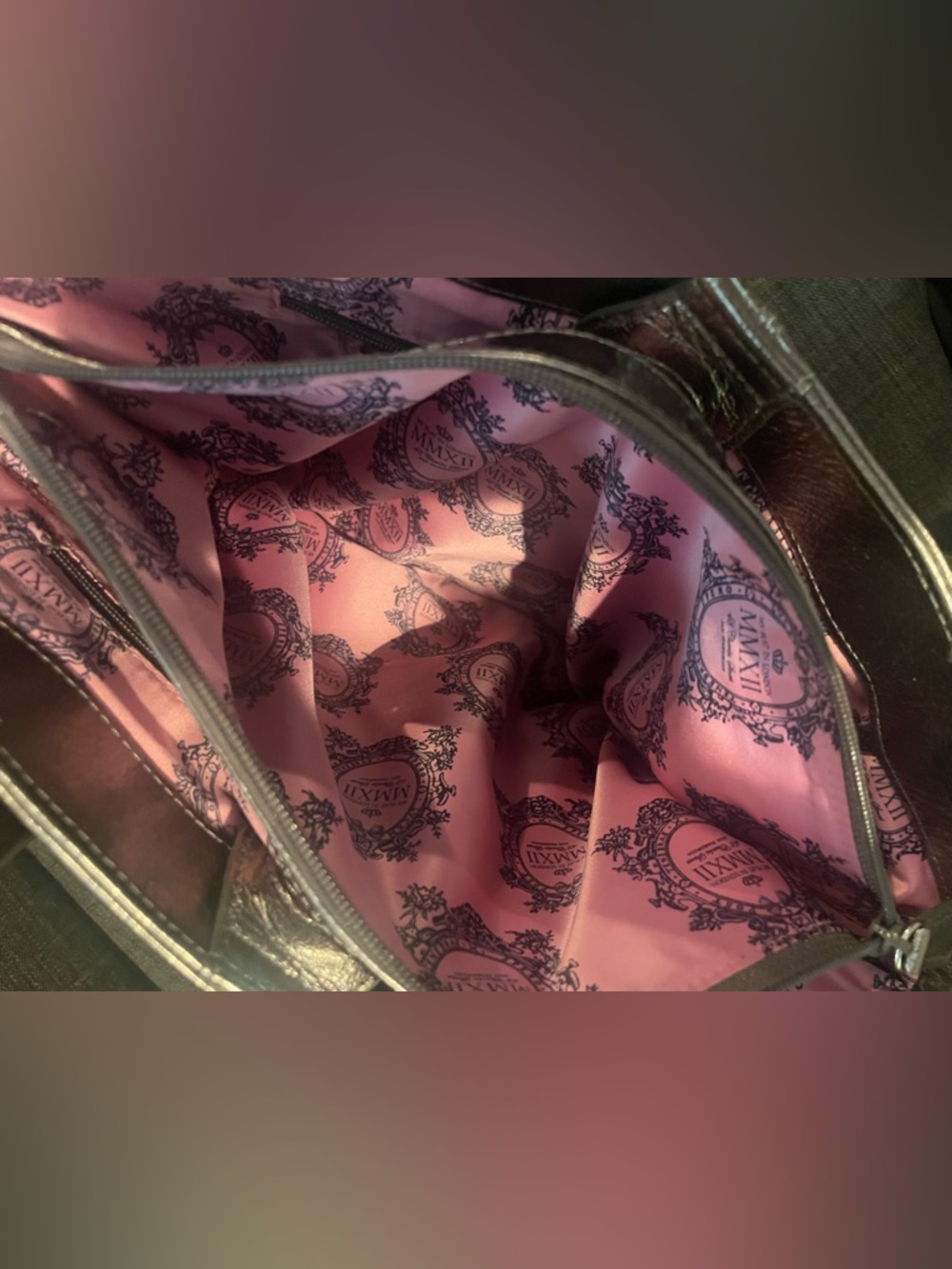 My Flat In London - Jan Hedrick Metallic Pewter Tote Bag with Crown Detail👑👑 - Picture 10 of 13